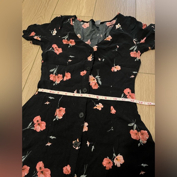 H&M Floral Mini Dress - Picture 4 of 6